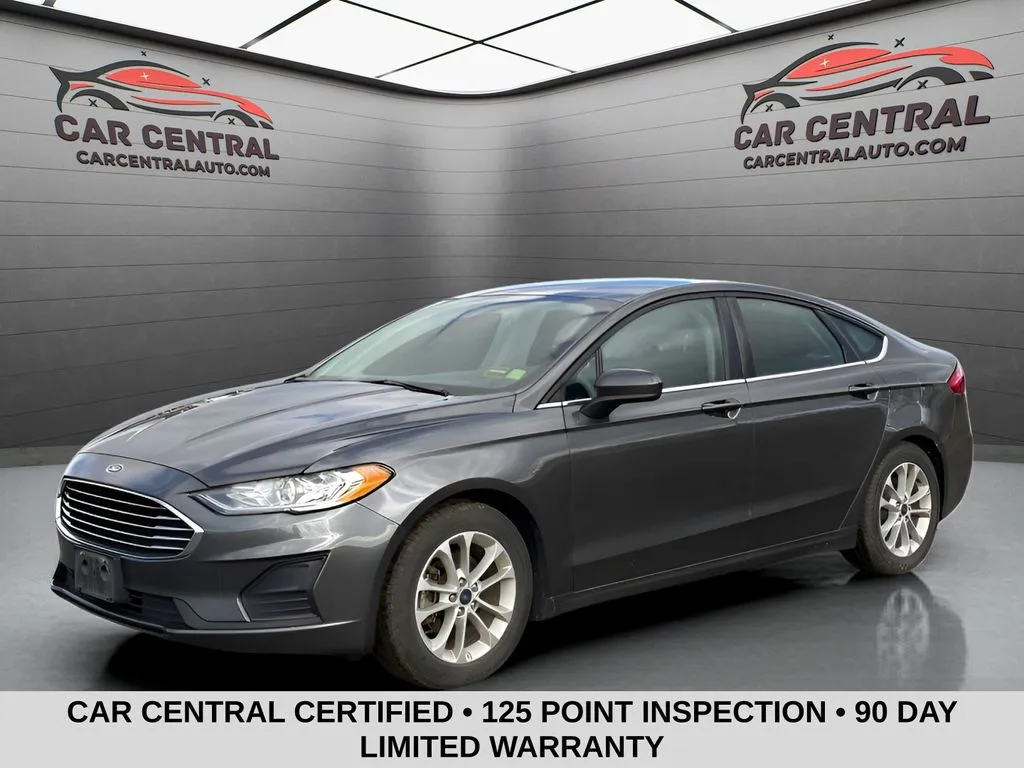 2020 Ford Fusion SE