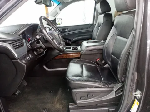 More photos of 2017 Chevrolet Suburban LT at Car Central Wallingford, CT