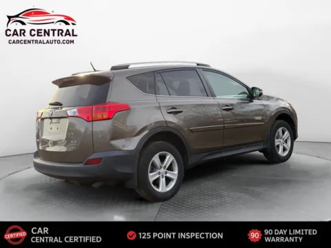 More photos of 2014 Toyota RAV4 XLE at Car Central Wallingford, CT