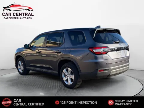 Another view of 2023 Honda Pilot LX for sale in Wallingford, CT at Car Central Wallingford