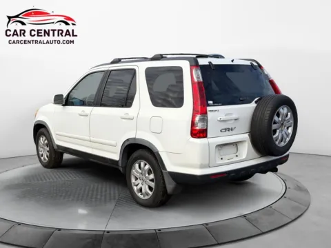 Another view of 2005 Honda CR-V SE for sale in Wallingford, CT at Car Central Wallingford