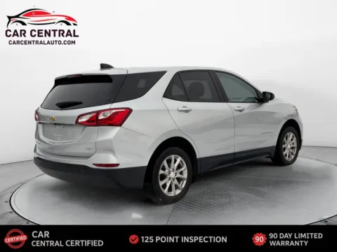 More photos of 2020 Chevrolet Equinox LS at Car Central Wallingford, CT