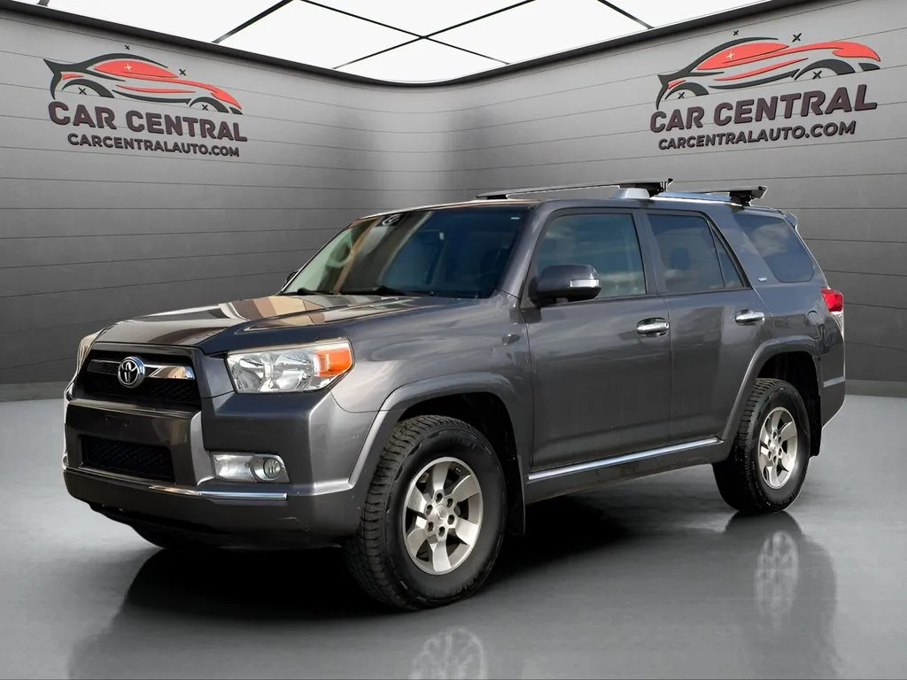 2013 Toyota 4Runner SR5 for sale in Wallingford, CT