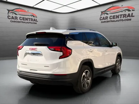 More photos of 2021 GMC Terrain SLT at Car Central Wallingford, CT