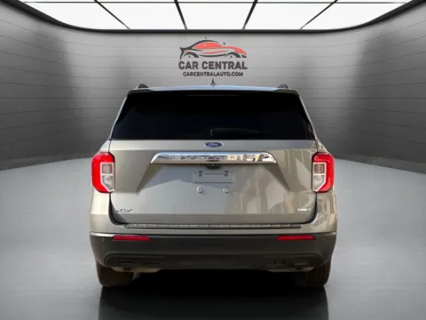 More photos of 2020 Ford Explorer XLT at Car Central Wallingford, CT