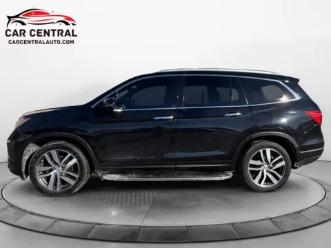 Photos of 2016 Honda Pilot Touring for sale in Wallingford, CT at Car Central Wallingford