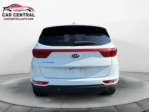 More photos of 2018 Kia Sportage LX at Car Central Wallingford, CT