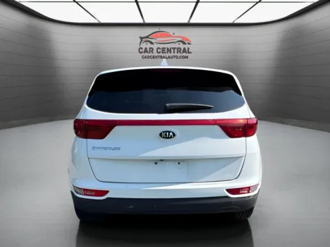 More photos of 2018 Kia Sportage LX at Car Central Wallingford, CT