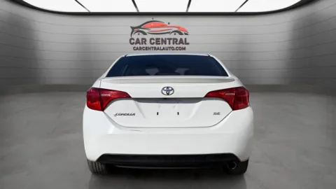 More photos of 2017 Toyota Corolla SE at Car Central Wallingford, CT