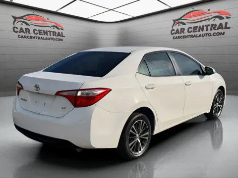 More photos of 2016 Toyota Corolla LE at Car Central Wallingford, CT