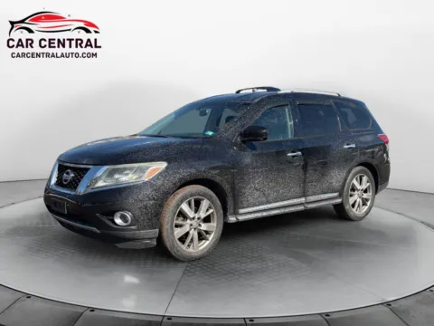 Black 2013 Nissan Pathfinder Platinum for sale in Wallingford, CT