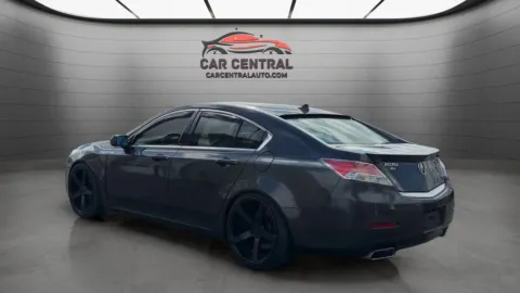 More photos of 2012 Acura TL 3.5 at Car Central Wallingford, CT