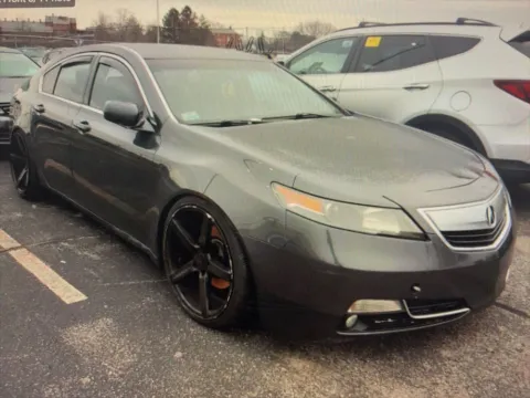 More photos of 2012 Acura TL 3.5 at Car Central Wallingford, CT