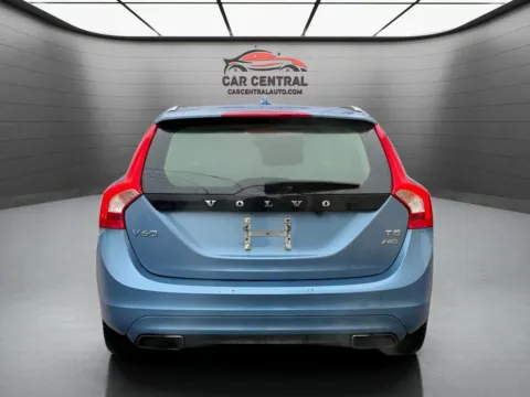 More photos of 2015 Volvo V60 T5 Premier Plus at Car Central Wallingford, CT