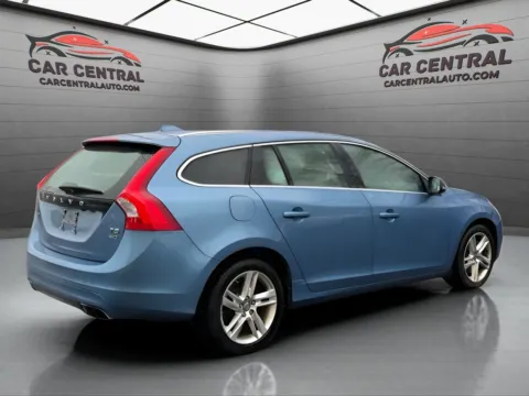 More photos of 2015 Volvo V60 T5 Premier Plus at Car Central Wallingford, CT