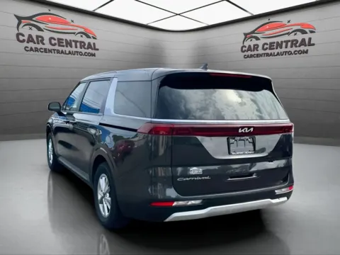 Another view of 2022 Kia Carnival LXS for sale in Wallingford, CT at Car Central Wallingford
