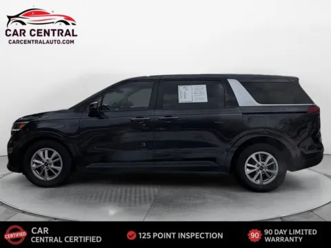 Photos of 2022 Kia Carnival LXS for sale in Wallingford, CT at Car Central Wallingford