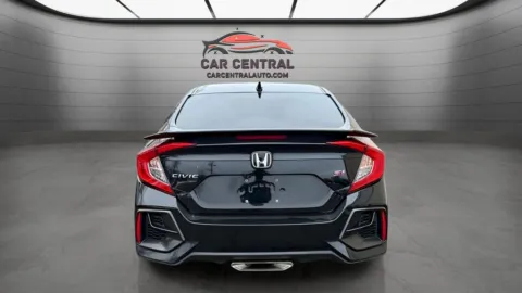 More photos of 2020 Honda Civic Si at Car Central Wallingford, CT