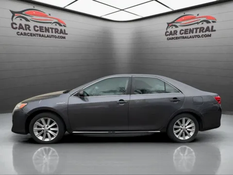Photos of 2014 Toyota Camry Hybrid XLE for sale in Wallingford, CT at Car Central Wallingford