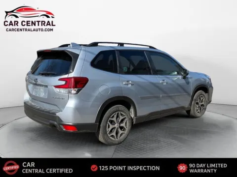 More photos of 2020 Subaru Forester Premium at Car Central Wallingford, CT