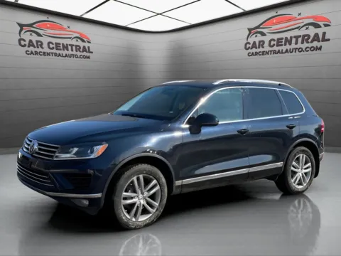 Blue 2015 Volkswagen Touareg V6 Lux for sale in Wallingford, CT