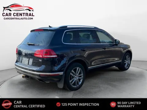 More photos of 2015 Volkswagen Touareg V6 Lux at Car Central Wallingford, CT
