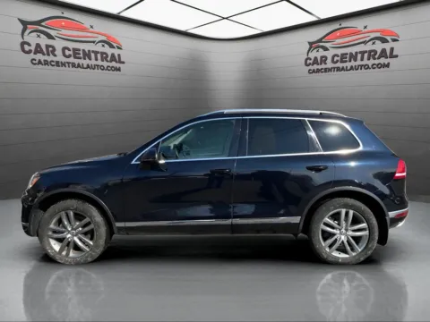 Photos of 2015 Volkswagen Touareg V6 Lux for sale in Wallingford, CT at Car Central Wallingford