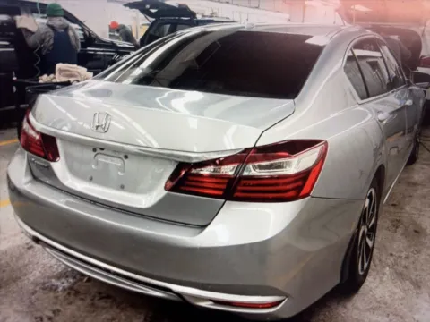 More photos of 2017 Honda Accord EX at Car Central Wallingford, CT