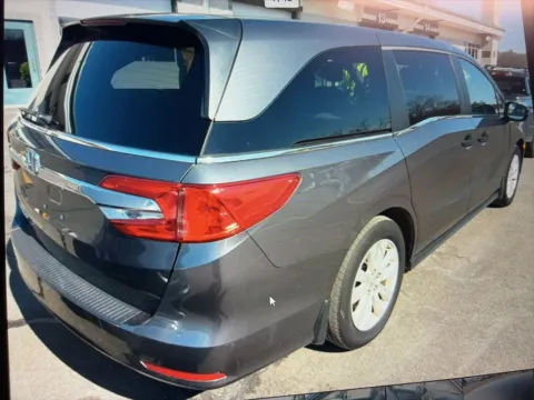 More photos of 2018 Honda Odyssey LX at Car Central Wallingford, CT
