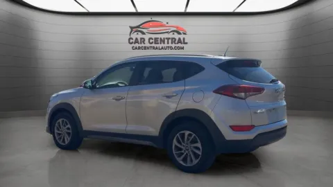 Another view of 2016 Hyundai Tucson SE for sale in Wallingford, CT at Car Central Wallingford