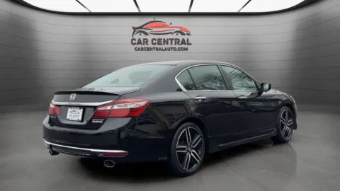 More photos of 2017 Honda Accord Sport Special Edition at Car Central Wallingford, CT