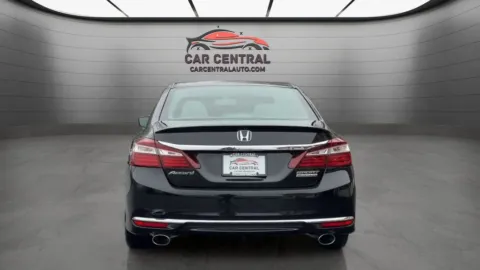 More photos of 2017 Honda Accord Sport Special Edition at Car Central Wallingford, CT