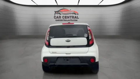 More photos of 2017 Kia Soul at Car Central Wallingford, CT