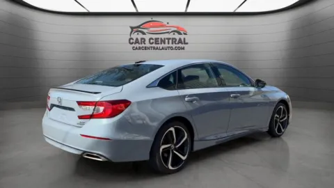 More photos of 2022 Honda Accord Sport 2.0T at Car Central Wallingford, CT