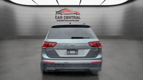 More photos of 2018 Volkswagen Tiguan 2.0T SE at Car Central Wallingford, CT