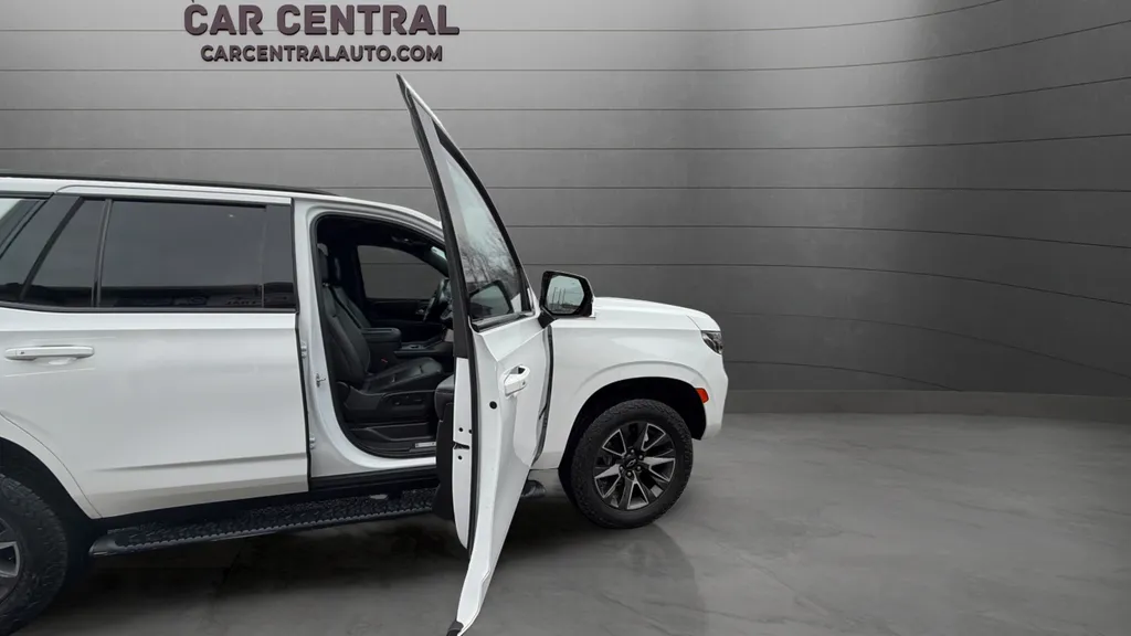 2022 Chevrolet Tahoe Z71 - Photo 13