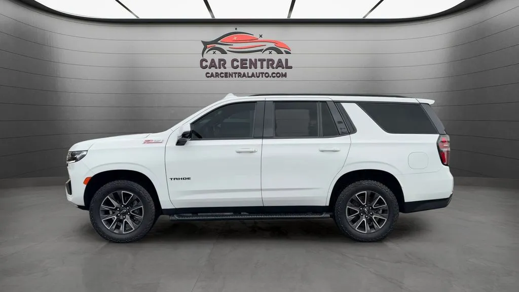 2022 Chevrolet Tahoe Z71 - Photo 2