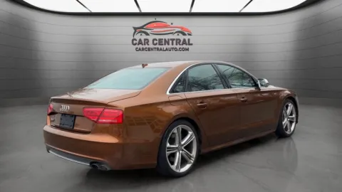 More photos of 2014 Audi S8 4.0T at Car Central Wallingford, CT
