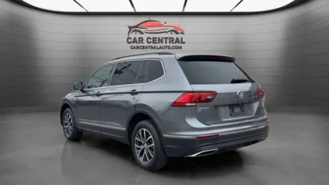 Another view of 2020 Volkswagen Tiguan 2.0T SE for sale in Wallingford, CT at Car Central Wallingford