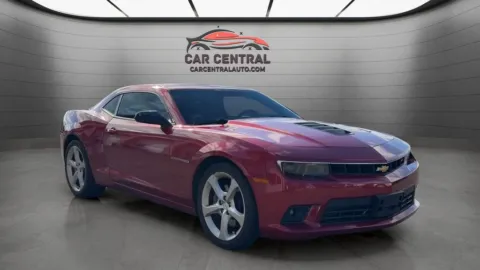More photos of 2015 Chevrolet Camaro SS at Car Central Wallingford, CT
