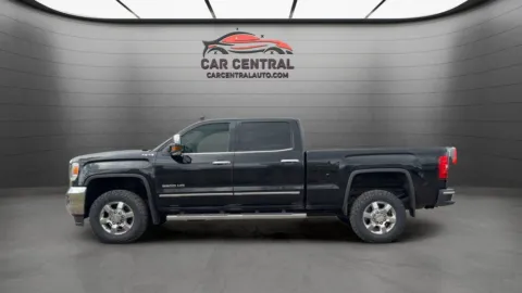 Photos of 2019 GMC Sierra 3500HD SLT for sale in Wallingford, CT at Car Central Wallingford