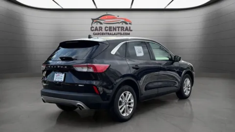 More photos of 2020 Ford Escape SE at Car Central Wallingford, CT