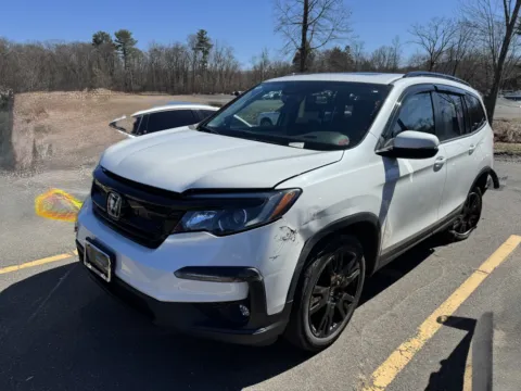 More photos of 2022 Honda Pilot SE at Car Central Wallingford, CT