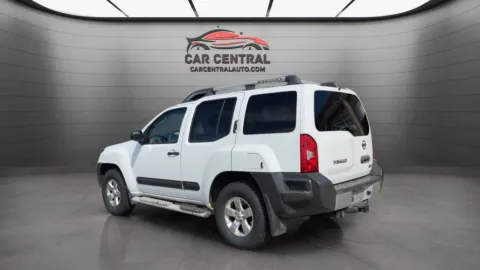 More photos of 2009 Nissan Xterra S at Car Central Wallingford, CT