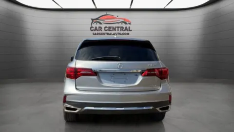 More photos of 2017 Acura MDX 3.5L at Car Central Wallingford, CT