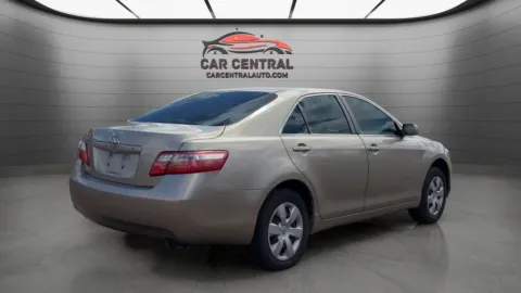 More photos of 2009 Toyota Camry Base CE at Car Central Wallingford, CT