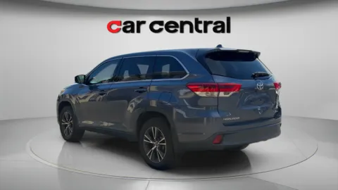 Another view of 2017 Toyota Highlander LE Plus for sale in Wallingford, CT at Car Central Wallingford
