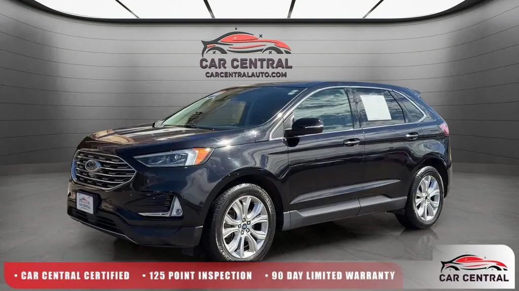 2022 Ford Edge Titanium AWD's photo