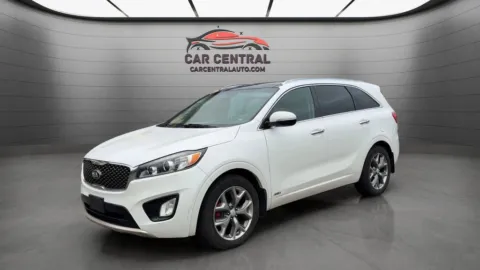 Photos of 2016 Kia Sorento SX for sale in Wallingford, CT at Car Central Wallingford