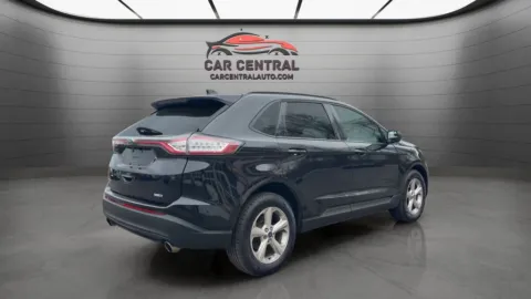 More photos of 2017 Ford Edge SE at Car Central Wallingford, CT